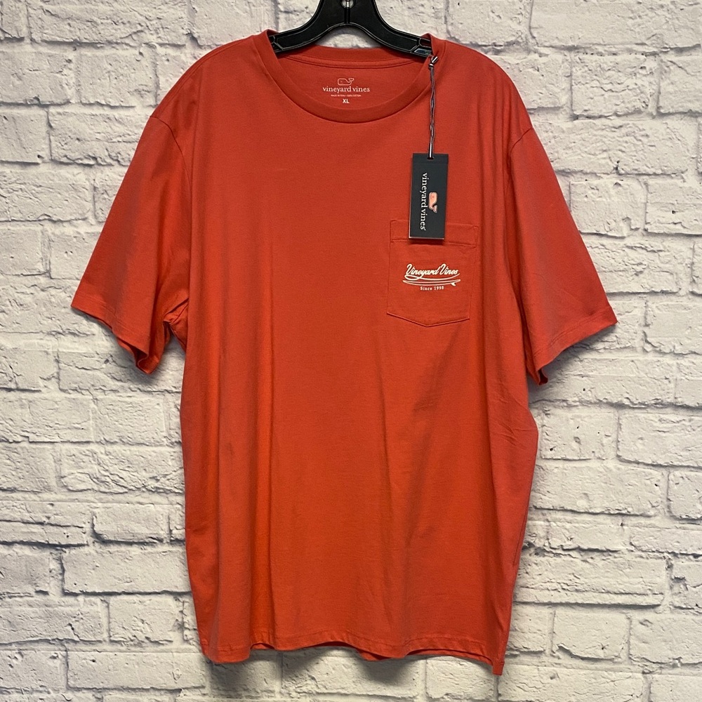 NWT Vineyard Vines Men's Short Sleeve Tee in Jetty Red Size XL